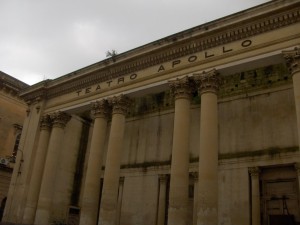 teatro apollo lecce