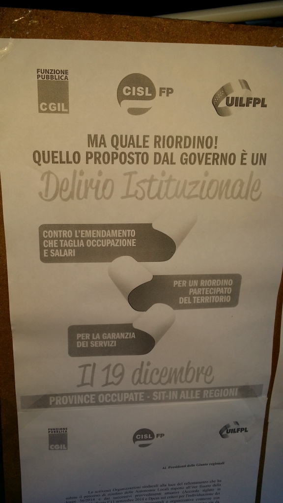 delirio istituzionale