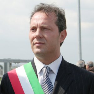 spina-francesco-sindaco_n