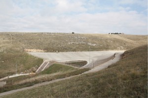 CAPODACQUA,foto invaso abbandonato