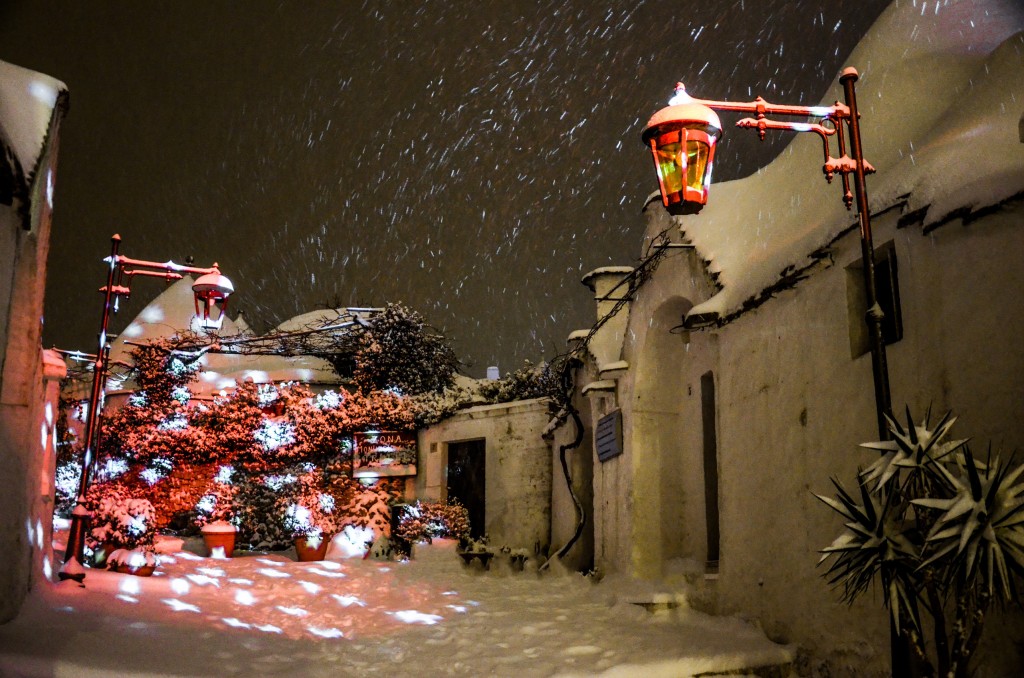 alberobello light christmas 1