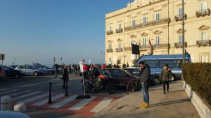 taranto polizia sit-in 29 gennaio 2016