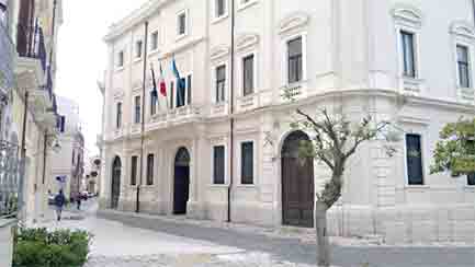 Palazzo Provincia 02