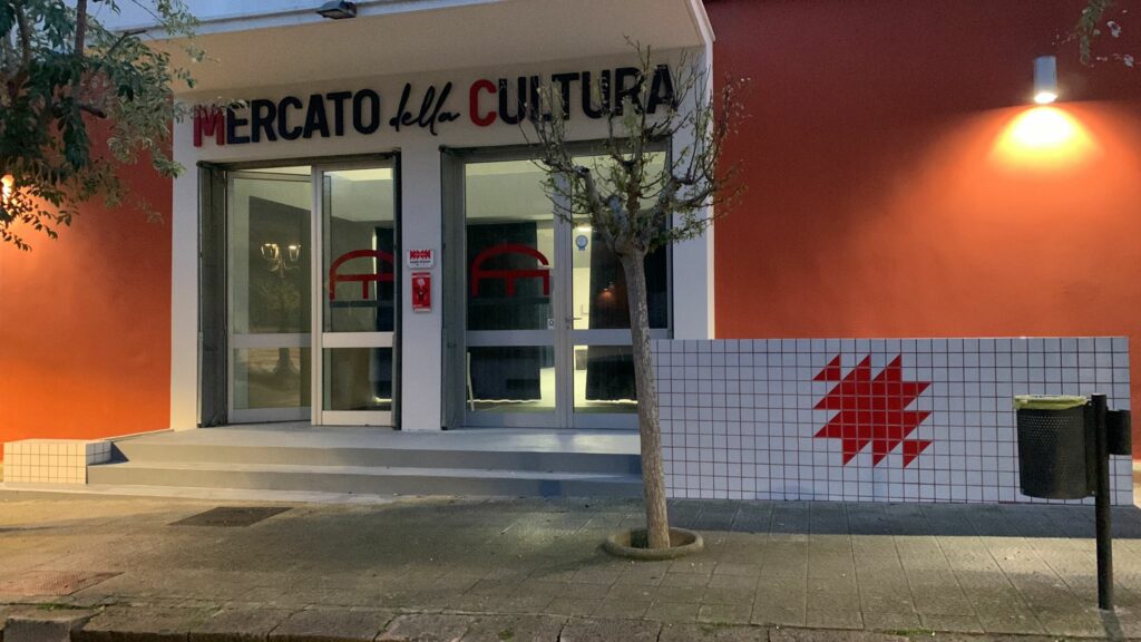 Mercato della cultura Cutrofiano esterno 1