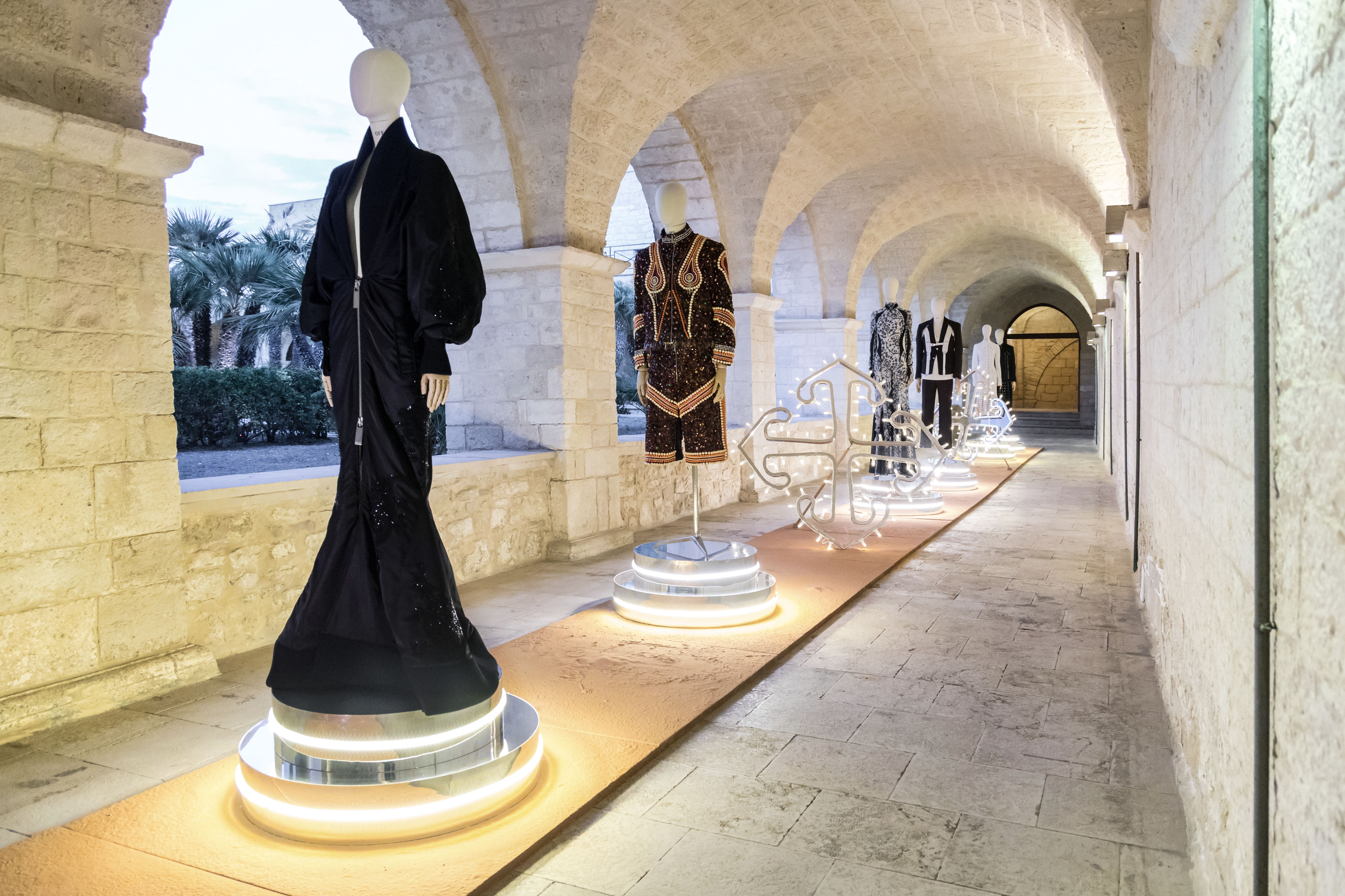 Fashion exhibition mostra Off White Monastero di Colonna 2