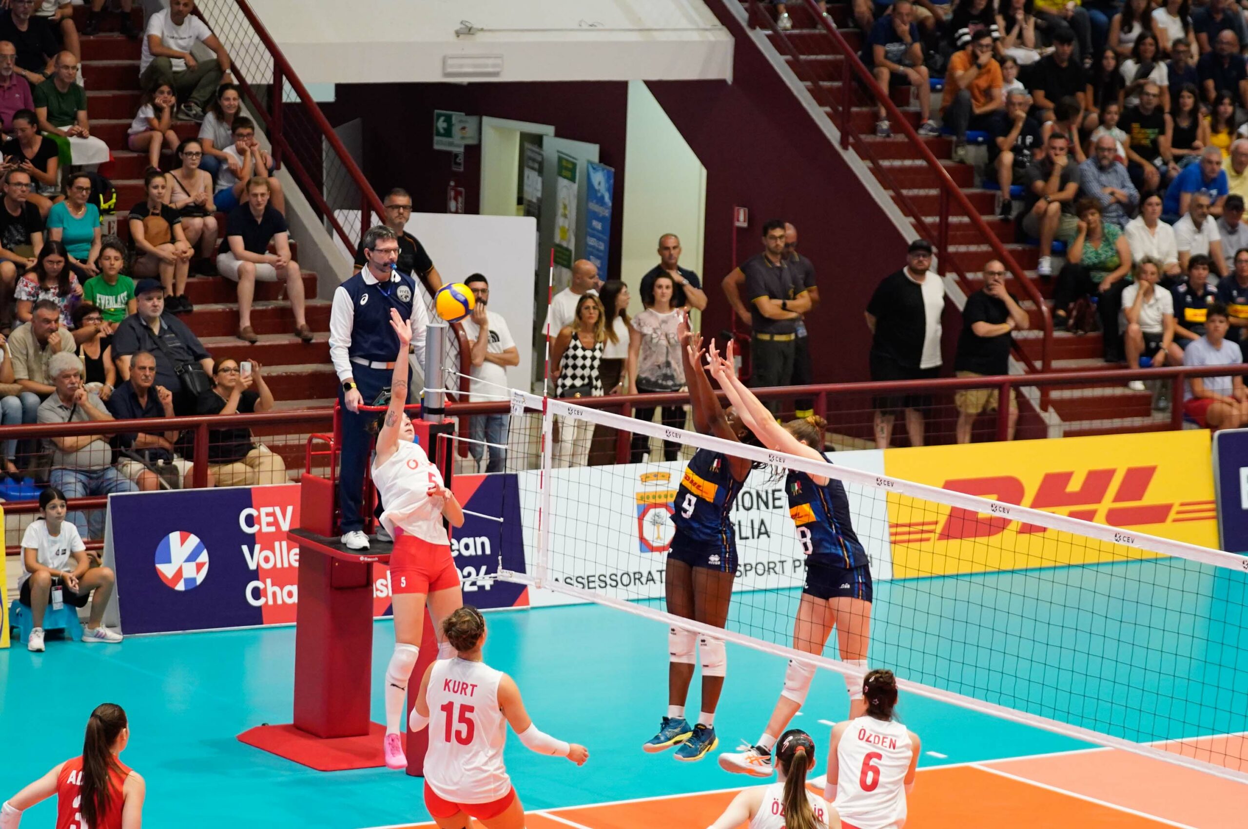 Volley femminile: europei under 22 in corso in Salento, Italia in semifinale Domani con la Polonia