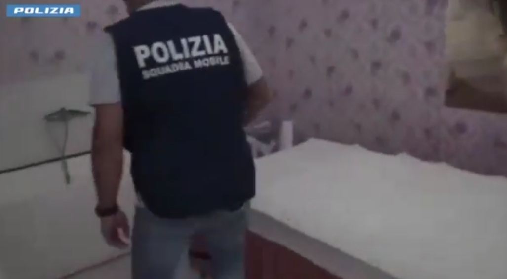 Operazione contro lo sfruttamento delle prostituzione in varie zone d’Italia Polizia