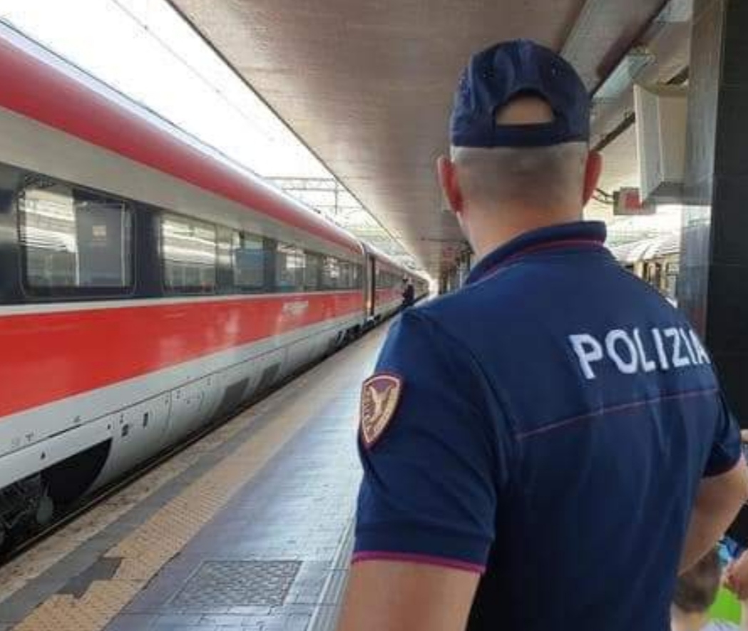 Accuse, tentato omicidio aggravato e rapina nella stazione di Barletta: un arresto Polizia