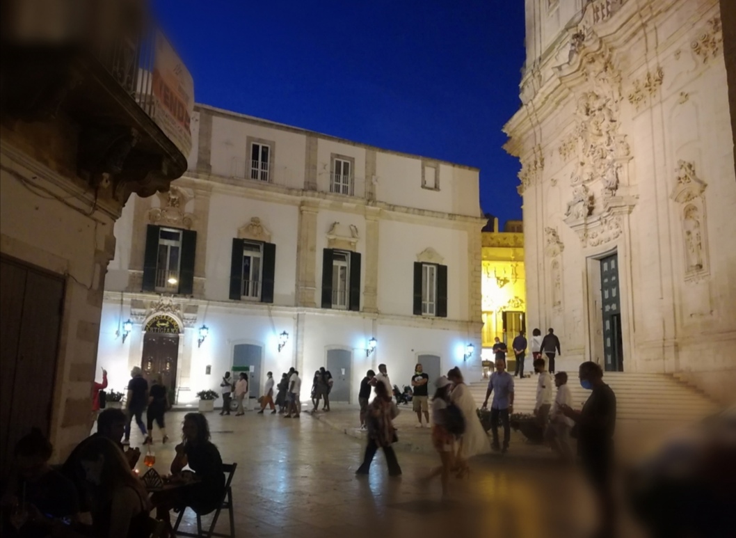 I luoghi del cuore: al via il censimento Fai. Beppe Convertini: Martina Franca, salotto a cielo aperto Il conduttore tv tra i testimonial