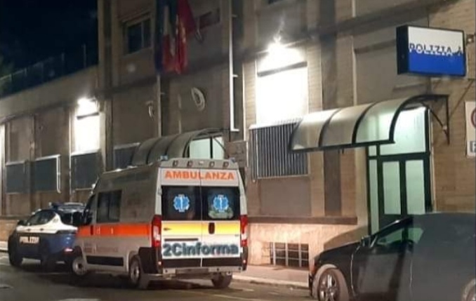 Putignano, accusa: coltello e minacce per sottrarsi ai soccorritori del 118 Ieri a tarda sera