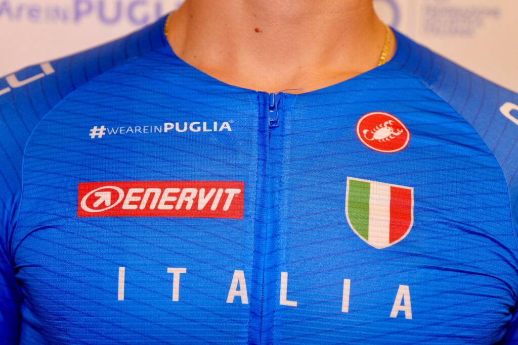 presentazione maglia azzurra ciclismo (14)